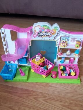 Shopkins Small Mart Playset